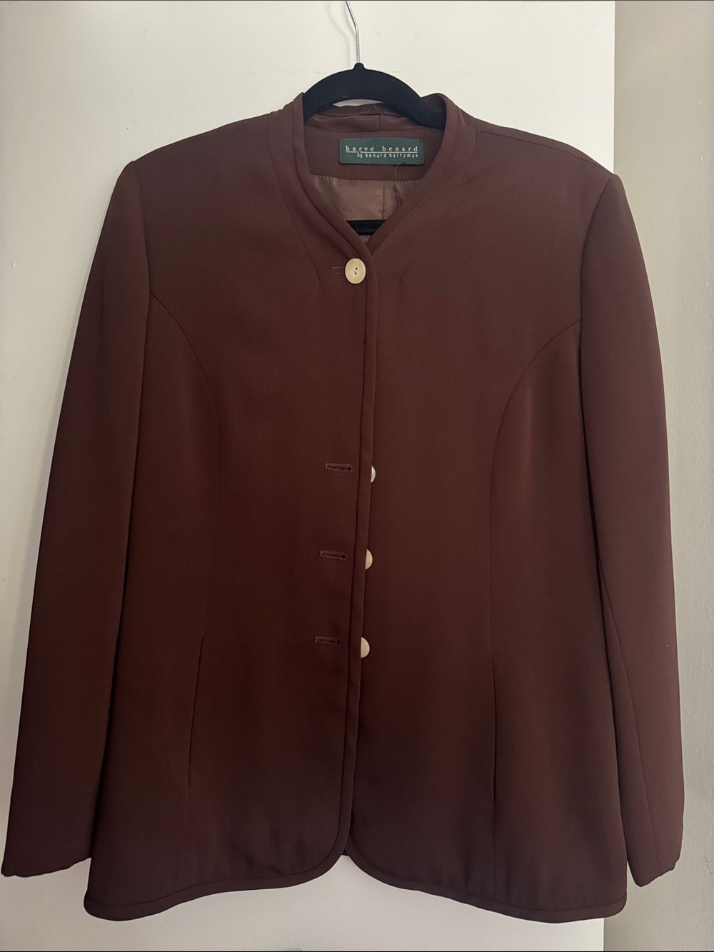 Harve Benard Women's Brown Collarless Button Blazer